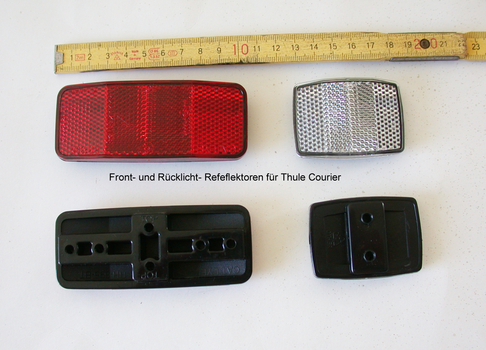 thule-courier-reflector-kit-detail