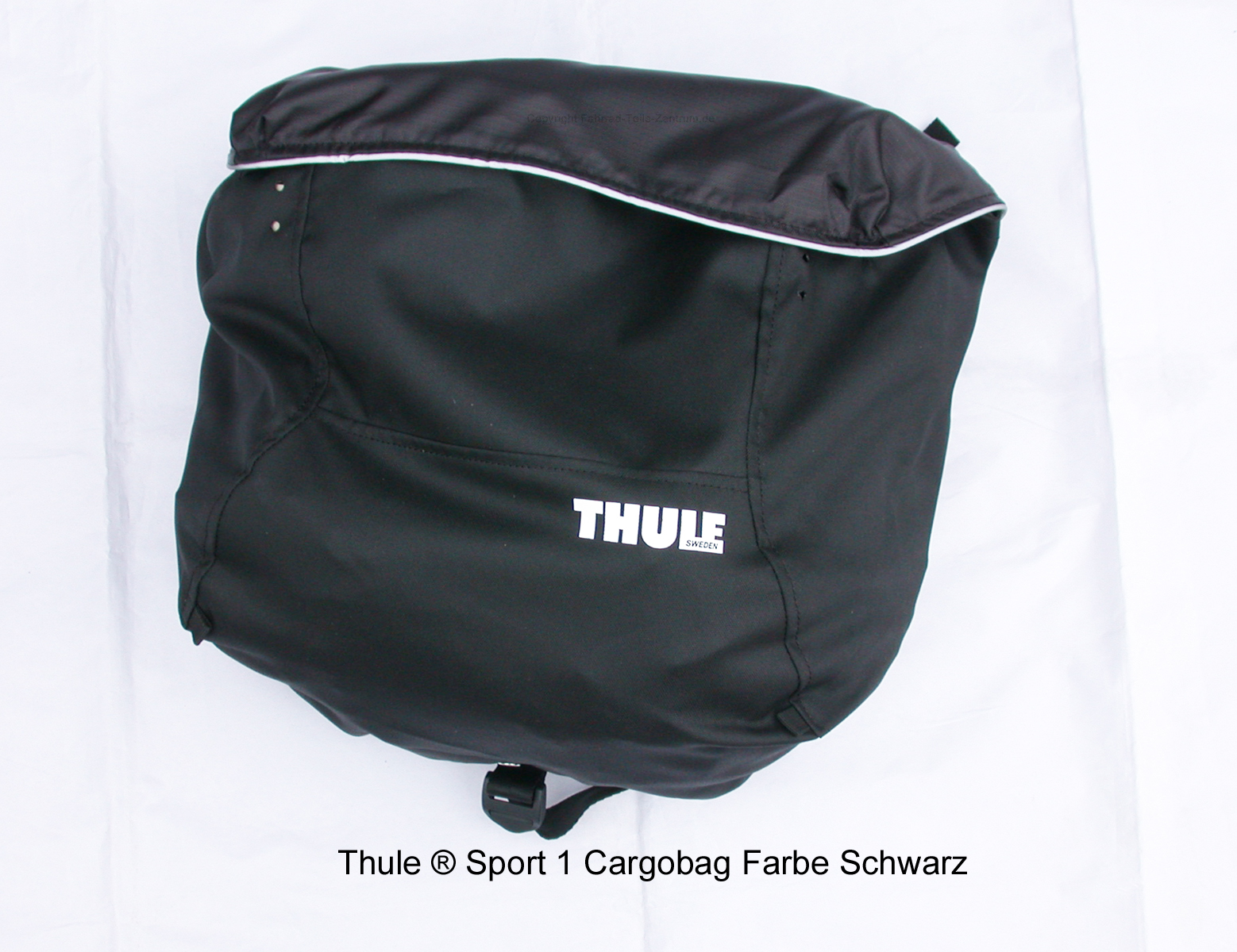 thule-cargobag-schwarz-sport1